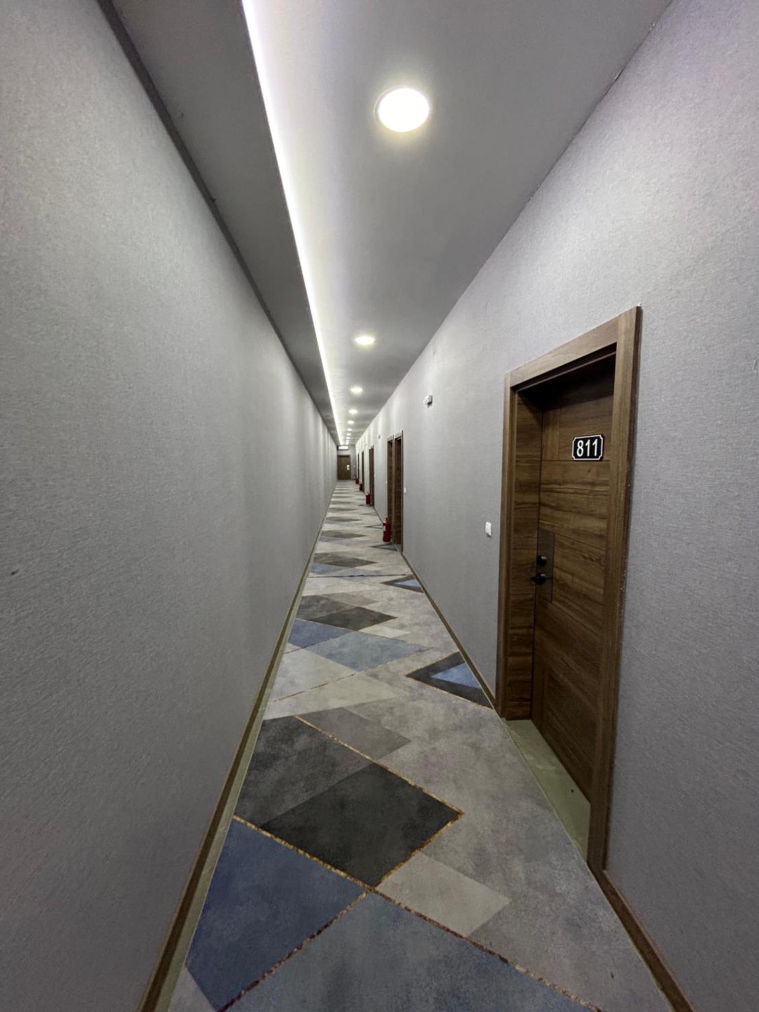 H.T Hotel Belgrade Extérieur photo